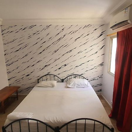 Bricos Appartement Sud Foire Dakar Ngoại thất bức ảnh