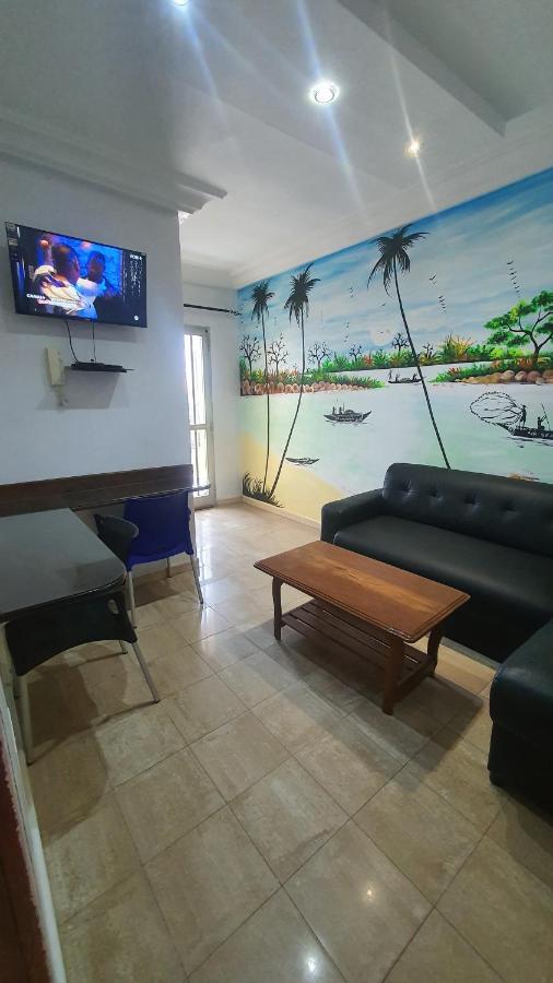 Bricos Appartement Sud Foire Dakar Ngoại thất bức ảnh
