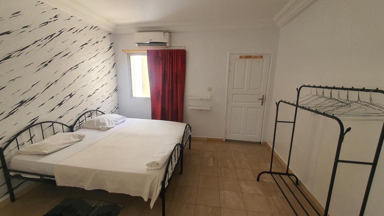 Bricos Appartement Sud Foire Dakar Ngoại thất bức ảnh